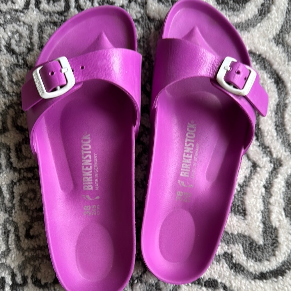 Birkenstock Purple Sandals with Adjustable Strap and Contoured Footbed - Picture 3 of 4